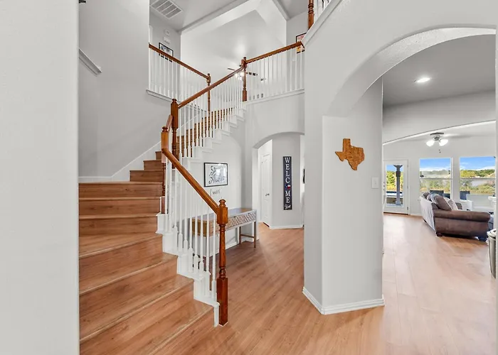 House - Amazing Views & Pool Arlington * Fort Worth