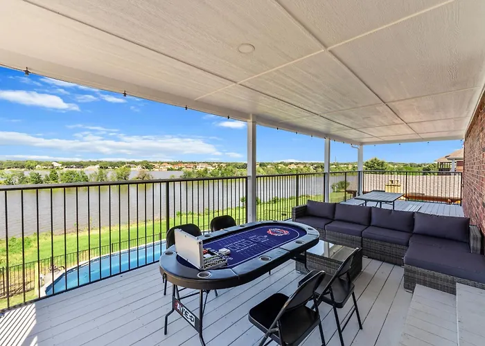 Сasa de vacaciones House - Amazing Views & Pool Arlington Fort Worth